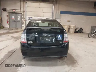 2005 Toyota Prius z VIN JTDKB20U953034977, wystawiony jako IAAI lot #42177898 z przebiegiem 199 079 mil mil oraz . Historia ofert i sprzedaży dostępna na DreamBid. Obrazek 15.