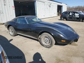 1976 Chevrolet Corvette with VIN 1Z37L6S431663, listed as a Copart auction lot 49045205 with 12,830 mi miles and Clean title. Bid and sale history available at DreamBid. Image 4.