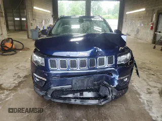 2020 Jeep Compass Latitude z VIN 3C4NJDBB9LT100551, wystawiony jako Copart lot #62601545 z przebiegiem 45 497 mil mil oraz Szkoda całkowita • Salvage title. Historia ofert i sprzedaży dostępna na DreamBid. Obrazek 5.