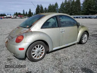 2004 Volkswagen New Beetle Coupe GLS with VIN 3VWCK31C74M423644, listed as a Copart auction lot 73349914 with 239,664 mi miles and Clean Title. Bid and sale history available at carsss.com. Image 3.
