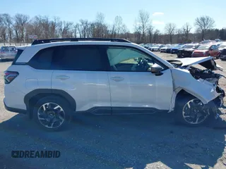 2025 Subaru Forester Limited с VIN JF2SLDNC1SH413674, выставлен на аукционе IAAI как лот 41735908 с пробегом 10 713 миль миль и . История ставок и продаж доступна на DreamBid. Изображение 13.