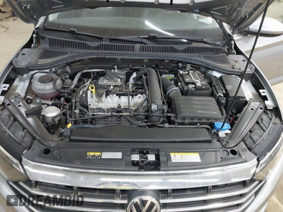 2021 Volkswagen Jetta SEL with VIN 3VWE57BUXMM056379, listed as a IAAI auction lot 42456450 with 34,697 mi miles and . Bid and sale history available at DreamBid. Image 9.