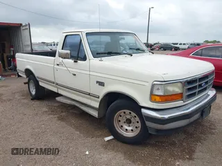 1995 Ford F-150 z VIN 1FTEF15Y7SLB47443, wystawiony jako IAAI lot #42161995 z przebiegiem 267 909 mil mil oraz . Historia ofert i sprzedaży dostępna na DreamBid. Obrazek 1.