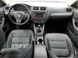 2013 Volkswagen Jetta Sedan SE w/Convenience/Sunroof with VIN 3VWBP7AJ3DM386286, listed as a Copart auction lot 50793825 with 105,627 mi miles and Salvage Title. Bid and sale history available at carsss.com. Image 8.