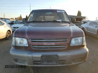 2001 Isuzu Trooper S with VIN JACDJ58X817J17877, listed as a Copart auction lot 41788875 with 203,199 mi miles and Salvage title. Bid and sale history available at DreamBid. Image 5.