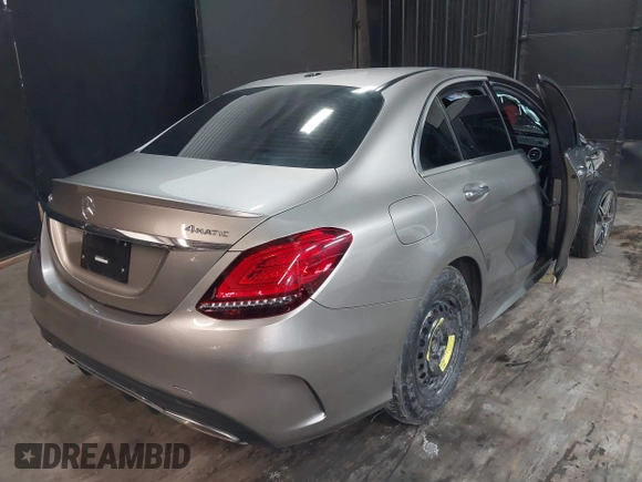 2020 Mercedes-Benz C 300 with VIN WDDWF8EB4LR525375, listed as a IAAI auction lot 41475309 with 29,659 mi miles and . Bid and sale history available at DreamBid. Image 4.