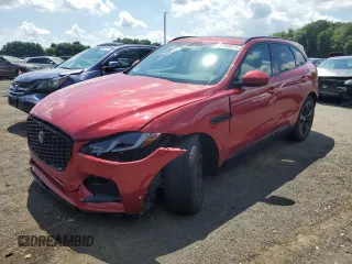 2022 Jaguar F-Pace S with VIN SADCJ2EX2NA697964, listed as a Copart auction lot 64968015 with 31,074 mi miles and Salvage title. Bid and sale history available at DreamBid. Image 1.