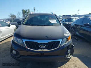 2013 Kia Sorento EX with VIN 5XYKU3A63DG417274, listed as a IAAI auction lot 41668613 with 108,531 mi miles. Bid and sale history available at carsss.com. Image 12.