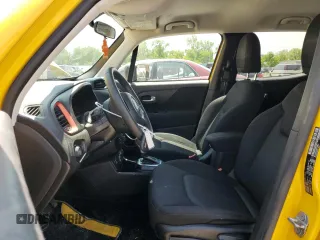 2018 Jeep Renegade Sport с VIN ZACCJBAB3JPH34939, выставлен на аукционе Copart как лот 58945925 с пробегом 91 972 миль миль и Списание • Salvage title. История ставок и продаж доступна на DreamBid. Изображение 7.