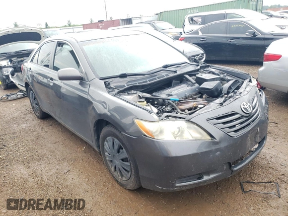 2008 Toyota Camry LE z VIN 4T4BE46K58R034841, wystawiony jako Copart lot #42176215 z przebiegiem Nie podano mil oraz Nie do naprawy • Non repairable. Historia ofert i sprzedaży dostępna na DreamBid. Obrazek 4.