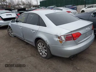 2012 Audi A4 Premium z VIN WAUBFAFL9CA112452, wystawiony jako IAAI lot #41921943 z przebiegiem Nie podano mil oraz . Historia ofert i sprzedaży dostępna na DreamBid. Obrazek 3.