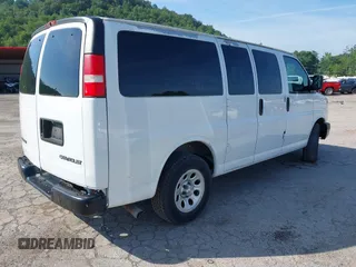 2009 Chevrolet Express Cargo with VIN 1GCFG154691155652, listed as a IAAI auction lot 42692824 with 40,430 mi miles and . Bid and sale history available at DreamBid. Image 4.