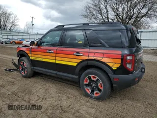 2025 Ford Bronco with VIN 3FMCR9KN4SRE07608, listed as a Copart auction lot 53671695 with 1,940 mi miles and Salvage title. Bid and sale history available at DreamBid. Image 2.