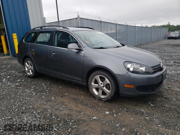 2010 Volkswagen Jetta SportWagen S with VIN 3VWKX7AJ6AM650659, listed as a Copart auction lot 59956854 with 0 mi miles and Salvage Title. Bid and sale history available at carsss.com. Image 4.
