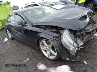 2014 Mercedes-Benz CLS-Class CLS 550 with VIN WDDLJ7DB7EA110520, listed as a IAAI auction lot 41297376 with 160,958 mi miles. Bid and sale history available at carsss.com. Image 1.