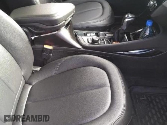 2016 BMW X1 xDrive28i with VIN WBXHT3C3XGP880243, listed as a Copart auction lot 48908425 with 56,100 mi miles and Salvage Title. Bid and sale history available at carsss.com. Image 5.