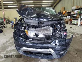 2019 Dodge Journey Crossroad with VIN 3C4PDCGB1KT751593, listed as a Copart auction lot 52090495 with 94,438 mi miles and Salvage Title. Bid and sale history available at DreamBid. Image 5.