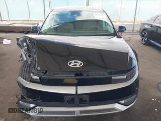 2024 Hyundai Ioniq 5 SE z VIN KM8KM4DE5RU246280, wystawiony jako IAAI lot #41506472 z przebiegiem 15 679 mil mil oraz . Historia ofert i sprzedaży dostępna na DreamBid. Obrazek 12.