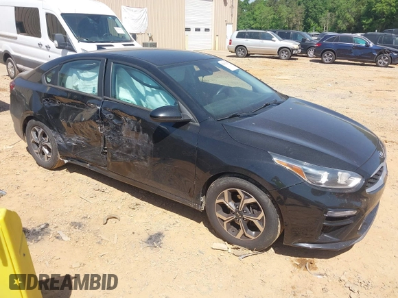 2020 Kia Forte LXS z VIN 3KPF24AD7LE226335, wystawiony jako IAAI lot #42172337 z przebiegiem 101 079 mil mil oraz . Historia ofert i sprzedaży dostępna na DreamBid. Obrazek 1.