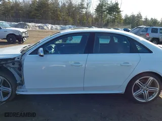 2015 Audi S4 Premium Plus with VIN WAUBGAFL2FA072538, listed as a IAAI auction lot 41784515 with 86,138 mi miles. Bid and sale history available at carsss.com. Image 15.