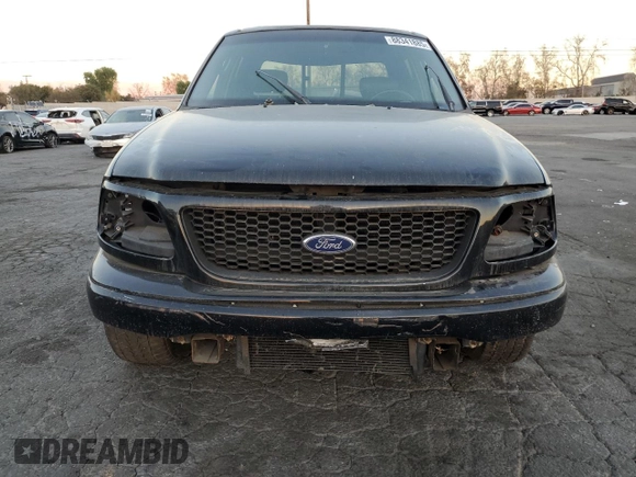 2002 Ford F-150 Harley Davidson with VIN 1FTRW07332KE10689, listed as a Copart auction lot 88341885 with 0 mi miles and Salvage Title. Bid and sale history available at carsss.com. Image 5.
