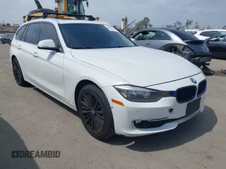 2014 BMW 3 Series 328d xDrive with VIN WBA3K5C50EKT33206, listed as a IAAI auction lot 42304444 with 142,918 mi miles and . Bid and sale history available at DreamBid. Image 1.