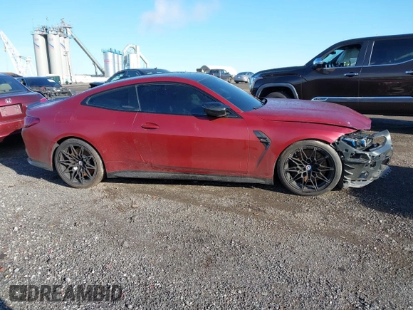 2025 BMW M4 Competition xDrive с VIN WBS33HK05SCT17492, выставлен на аукционе IAAI как лот 42132837 с пробегом 1 370 миль миль и . История ставок и продаж доступна на DreamBid. Изображение 12.
