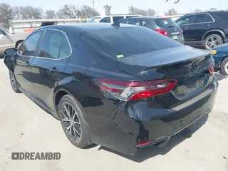 2023 Toyota Camry SE with VIN 4T1T11AK0PU828662, listed as a IAAI auction lot 41741230 with 16,681 mi miles. Bid and sale history available at carsss.com. Image 3.