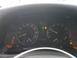 2010 Lexus IS 250 C z VIN JTHFF2C20A2506434, wystawiony jako Copart lot #55491365 z przebiegiem 203 942 mil mil oraz Szkoda całkowita • Salvage title. Historia ofert i sprzedaży dostępna na DreamBid. Obrazek 9.
