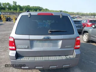 2008 Ford Escape Limited with VIN 1FMCU94138KE03023, listed as a IAAI auction lot 42393358 with 175,890 mi miles and . Bid and sale history available at DreamBid. Image 16.