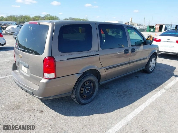 2006 Chevrolet Uplander LS Fleet with VIN 1GNDV23L86D154467, listed as a IAAI auction lot 41949976 with 123,758 mi miles. Bid and sale history available at carsss.com. Image 4.