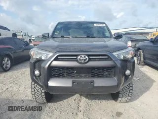 2020 Toyota 4Runner SR5 with VIN JTEBU5JR8L5756184, listed as a Copart auction lot 56204525 with 102,046 mi miles and Salvage title. Bid and sale history available at DreamBid. Image 5.
