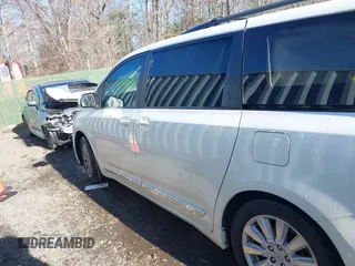 2017 Toyota Sienna XLE Auto Access Seat with VIN 5TDYZ3DCXHS846062, listed as a IAAI auction lot 41204085 with 107,046 mi miles and . Bid and sale history available at DreamBid. Image 14.