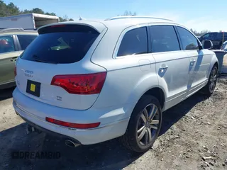 2015 Audi Q7 Premium Plus with VIN WA1LMAFE7FD022860, listed as a IAAI auction lot 41642235 with 202,624 mi miles and . Bid and sale history available at DreamBid. Image 4.