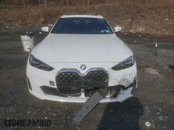 2023 BMW 4 Series 430i xDrive с VIN WBA73AV07PFN00410, выставлен на аукционе Copart как лот 46872495 с пробегом 31 148 миль миль и На запчасти • Non repairable. История ставок и продаж доступна на DreamBid. Изображение 5.
