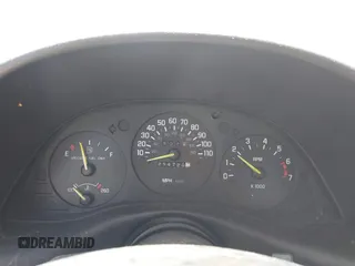 1998 Chevrolet Monte Carlo LS z VIN 2G1WW12MXW9114335, wystawiony jako IAAI lot #42284798 z przebiegiem 214 728 mil mil oraz . Historia ofert i sprzedaży dostępna na DreamBid. Obrazek 7.