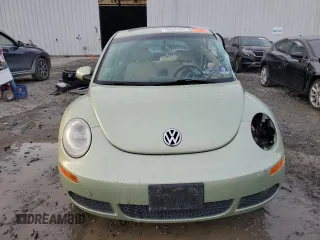 2009 Volkswagen New Beetle Coupe S with VIN 3VWRG31C59M513572, listed as a Copart auction lot 46666595 with 45,414 mi miles and Salvage Title. Bid and sale history available at carsss.com. Image 5.
