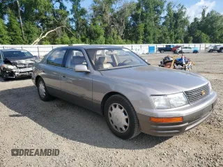 1996 Lexus LS 400 z VIN JT8BH22F1T0065795, wystawiony jako Copart lot #57070565 z przebiegiem 86 261 mil mil oraz Szkody całkowita. Historia ofert i sprzedaży dostępna na DreamBid. Obrazek 4.