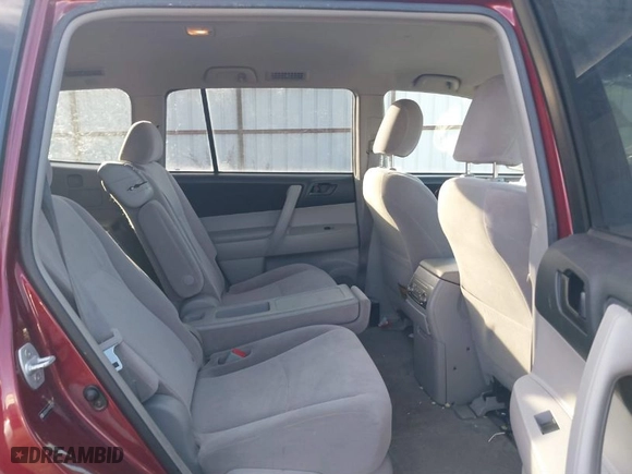 2009 Toyota Highlander with VIN JTEES41A792122799, listed as a IAAI auction lot 41707918 with 226,155 mi miles. Bid and sale history available at carsss.com. Image 8.