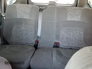 2003 GMC Envoy SLT z VIN 1GKDS13S032373020, wystawiony jako Copart lot #54986765 z przebiegiem 235 711 mil mil oraz Tytuł czysty. Historia ofert i sprzedaży dostępna na DreamBid. Obrazek 10.