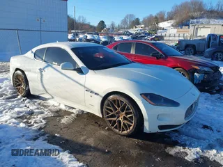 2012 Maserati GranTurismo S with VIN ZAM45KLA1C0062249, listed as a IAAI auction lot 41332780 with 81,863 mi miles. Bid and sale history available at carsss.com. Image 1.