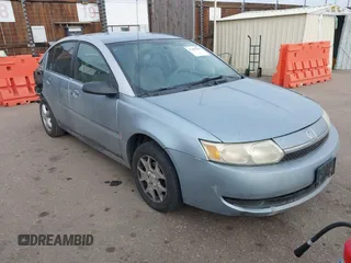 2003 Saturn ION with VIN 1G8AZ52F83Z113309, listed as a IAAI auction lot 41495248 with 184,233 mi miles. Bid and sale history available at carsss.com. Image 1.
