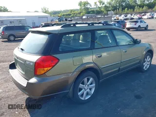 2006 Subaru Legacy Outback Limited with VIN 4S4BP62C467331397, listed as a IAAI auction lot 42424659 with 190,412 mi miles and . Bid and sale history available at DreamBid. Image 4.