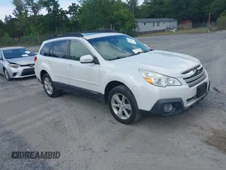 2014 Subaru Outback Premium with VIN 4S4BRBDC7E3205895, listed as a IAAI auction lot 42201646 with 234,588 mi miles and . Bid and sale history available at DreamBid. Image 1.