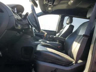2016 Chrysler Town & Country S with VIN 2C4RC1HG0GR120306, listed as a Copart auction lot 42904635 with 133,052 mi miles and Salvage Title. Bid and sale history available at carsss.com. Image 7.
