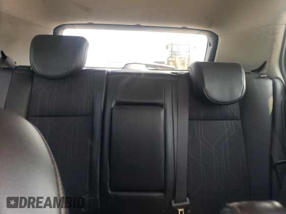 2022 Chevrolet Trax LT with VIN KL7CJPSM2NB512760, listed as a Copart auction lot 60433355 with 165,387 mi miles and Salvage title. Bid and sale history available at DreamBid. Image 10.