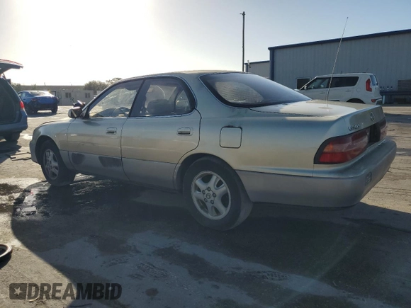 1995 Lexus ES 300 with VIN JT8GK13T6S0101694, listed as a Copart auction lot 77683754 with 247,984 mi miles and Salvage Title. Bid and sale history available at DreamBid. Image 2.