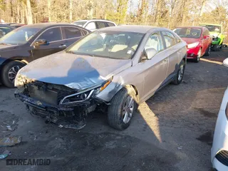 2017 Hyundai Sonata SE with VIN 5NPE24AF0HH568287, listed as a IAAI auction lot 41272571 with 1 mi miles. Bid and sale history available at carsss.com. Image 16.