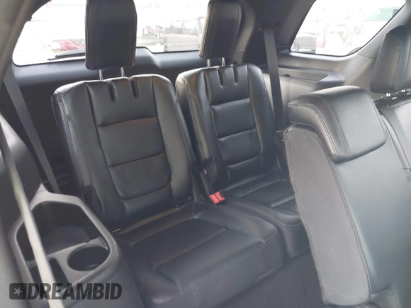 2016 Ford Explorer XLT with VIN 1FM5K7D82GGA84926, listed as a IAAI auction lot 41824920 with 121,702 mi miles and . Bid and sale history available at DreamBid. Image 18.