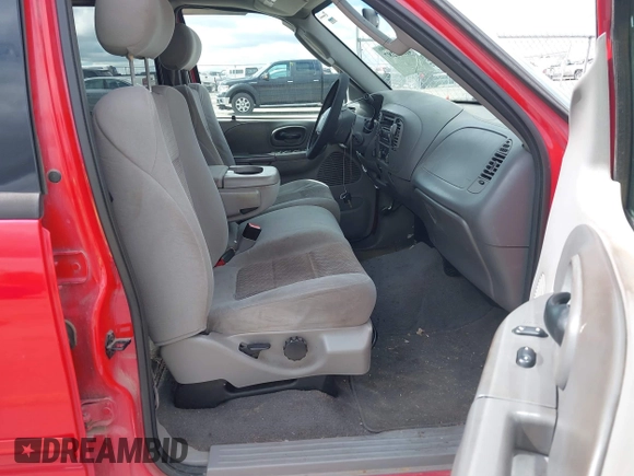 2003 Ford F-150 XLT with VIN 1FTRW08L03KC44731, listed as a IAAI auction lot 42306287 with 139,382 mi miles and . Bid and sale history available at DreamBid. Image 5.